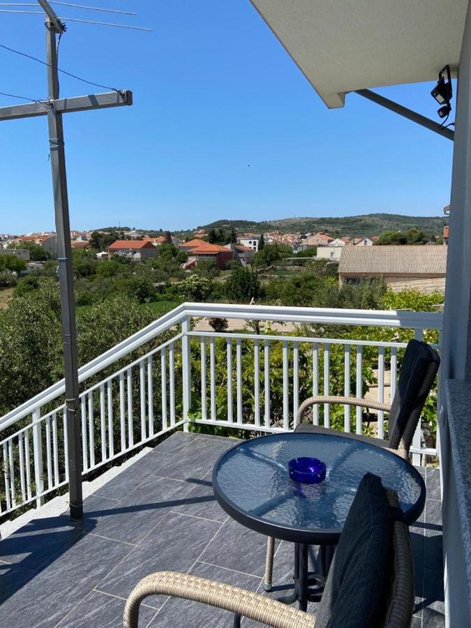 Apartmani Bolero - Obiteljski Odmor Водице Экстерьер фото
